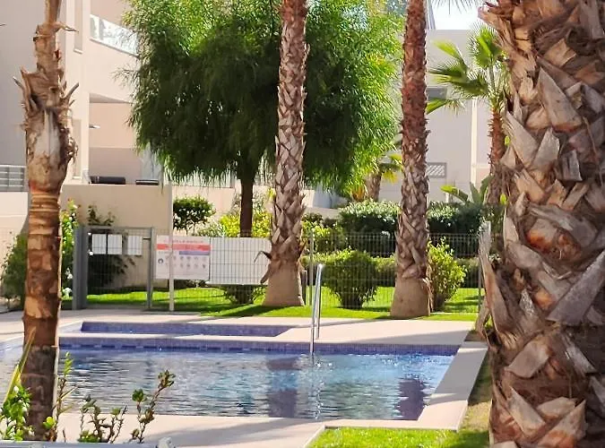 Amalia Eco تورّيفيِخا